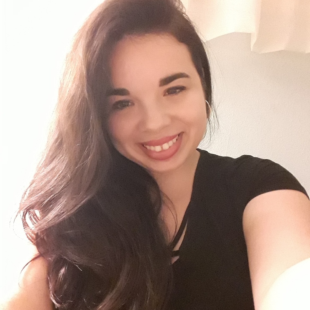 Meet your Posher, Victoria